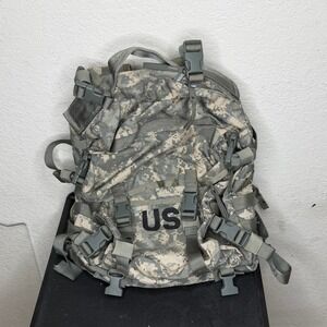 Specialty Defense Systems Military Tactical Hydration Bag with Canteen UCP Camo